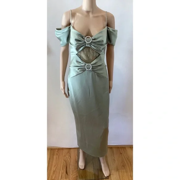 RASARIO CUTOUT OFF THE SHOULDER MIDI DRESS - Picture 2 of 8